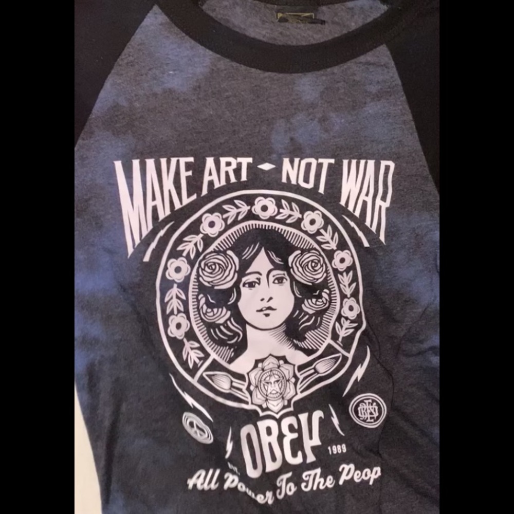 3/4 sleeve Obey shirt
